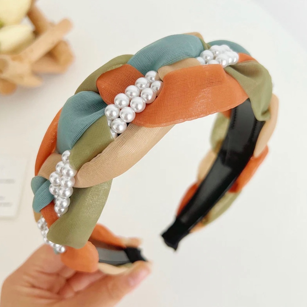 NEW White Faux Pearl Anti-Slip Teeth Lightweight Rainbow Mesh Braided Headband